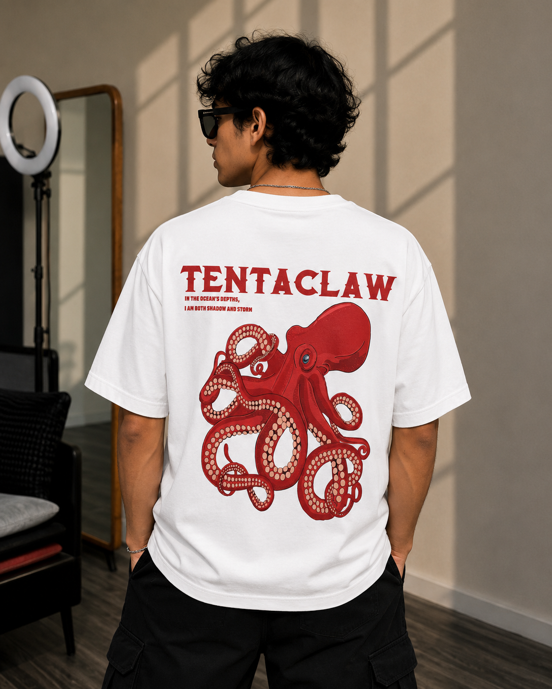 HOP "Tentaclaw" Oversized T-Shirt