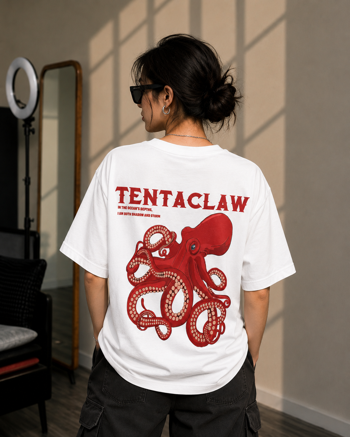 HOP "Tentaclaw" Oversized T-Shirt
